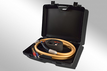 Готовый акустический кабель Van den Hul Mounted set 3T The Cumulus Hybrid. 2 метра пара. Разъем BERRI bi-amping (4-4). Цвет: золотой