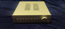 Интегральный усилитель со встроенным ЦАП QUAD Vena II. Цвет Silver