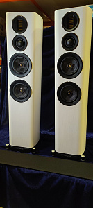 Напольная акустическая система  Wharfedale EVO 4.4 Цвет: Белый Дуб [WHITE OAK]