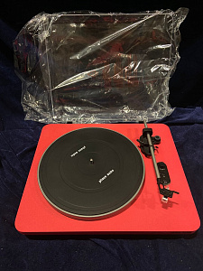 Проигрыватель виниловых дисков Phaze Audio Diana Цвет: Красный [Valkyrian red]