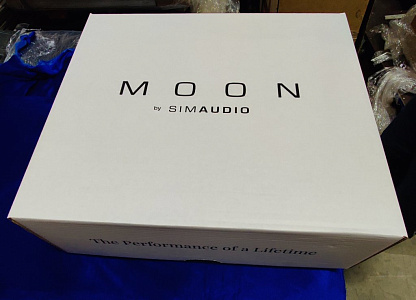 Интегральный усилитель Moon by Simaudio 340i X Цвет: Черный [Black]