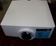 Проектор Christie DHD555-GS (3LCD, 5000 lm, FullHD (1920 x 1080), 2 000 000:1, с объективом 140-102104-XX (1.52-2.89:1) и лампой 003-004774-XX)