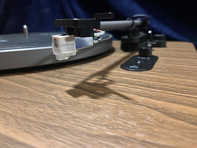 Проигрыватель виниловых дисков Phaze Audio Diana Цвет: Орех [Walnut]