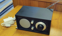 Радиоприемник Tivoli Model One BT Цвет: Черный/Черный/Серебро [Black/Black/Silver]